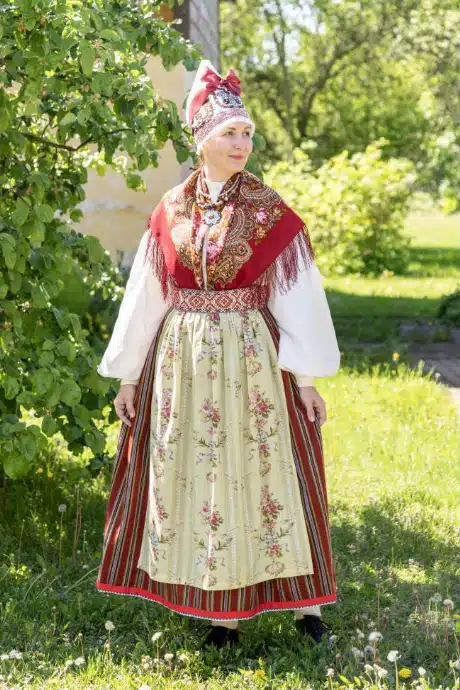 Pärnu naise rahvarõivad, 19. saj keskpaik