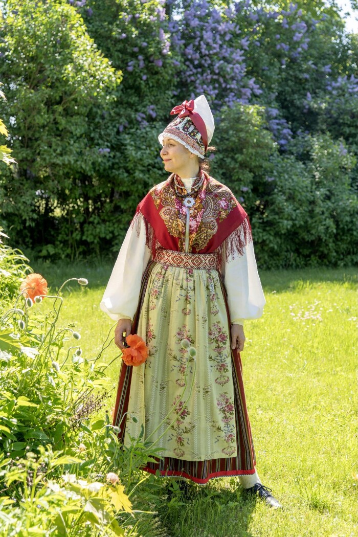 Pärnu naise rahvarõivad, 19. saj keskpaik