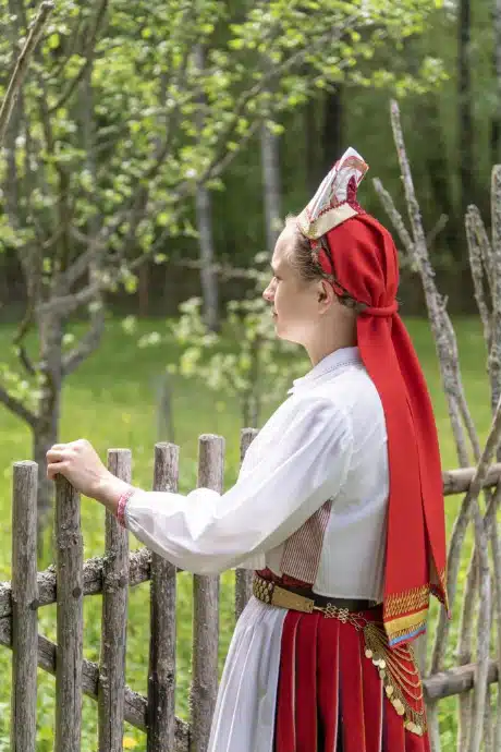 Emmaste naise rahvarõivad, 19. saj II pool