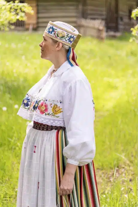 Kadrina naise rahvarõivad, 19. saj I pool
