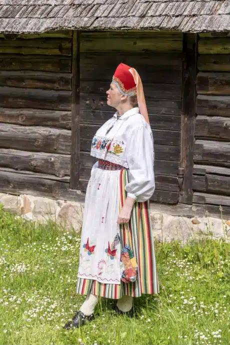 Kadrina naise rahvarõivad, 19. saj I pool
