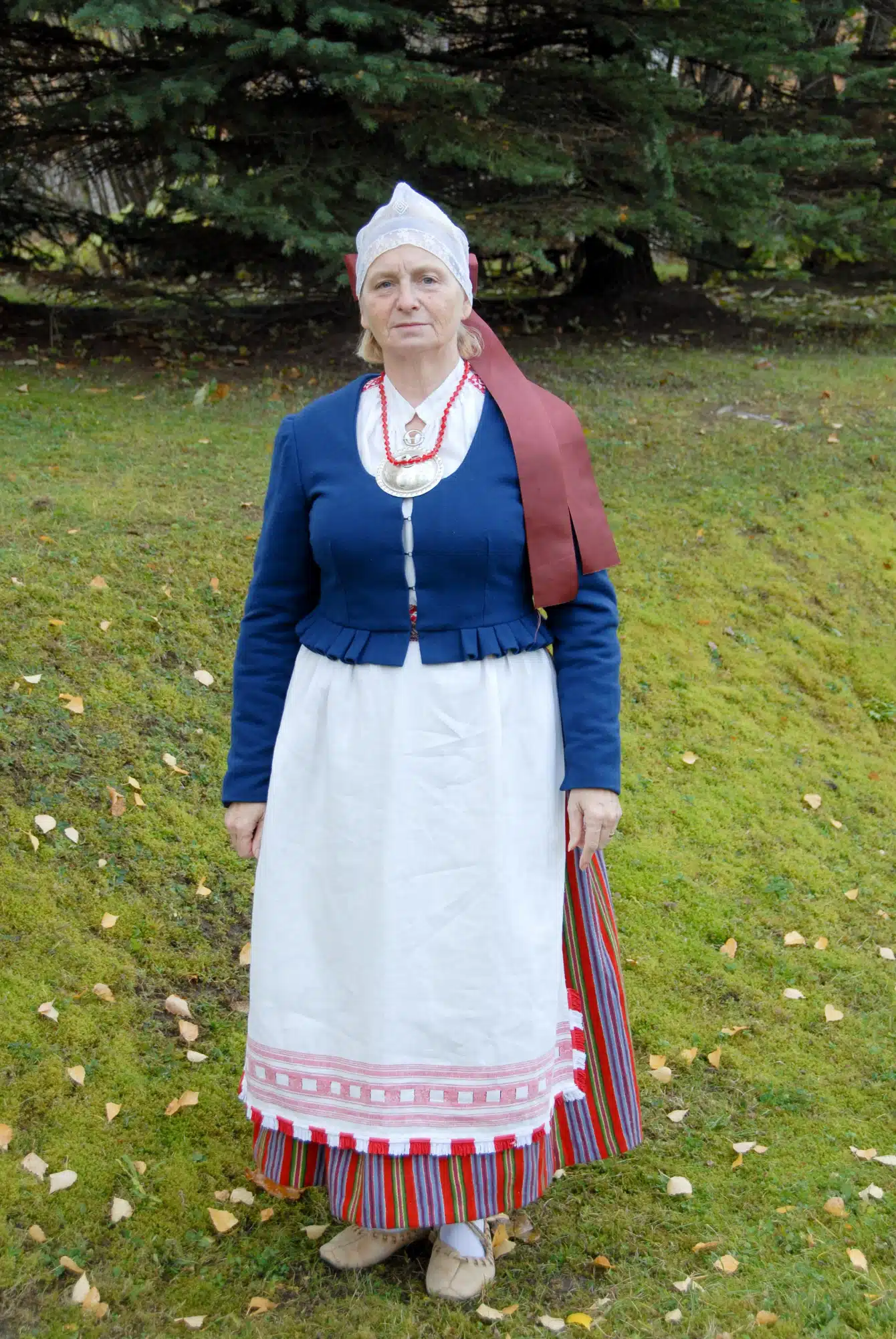 Räpina naise rahvarõivad
