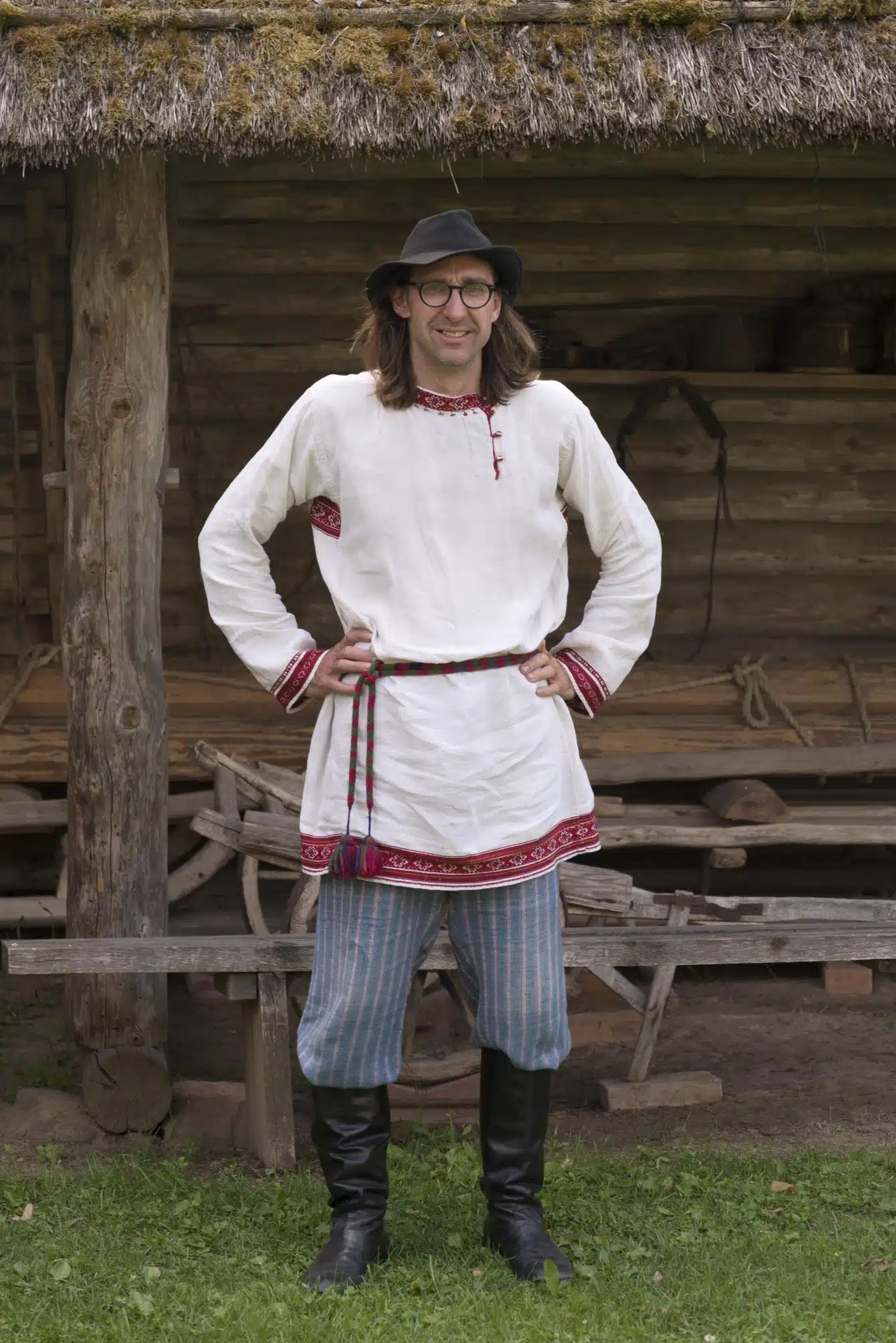 Seto mees argipäevarõivais