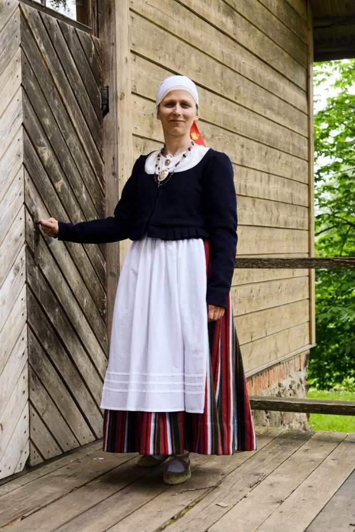 Kursi naise rahvarõivad, 19. saj II pool