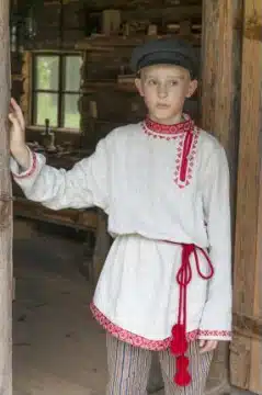 Seto poisi rahvarõivad