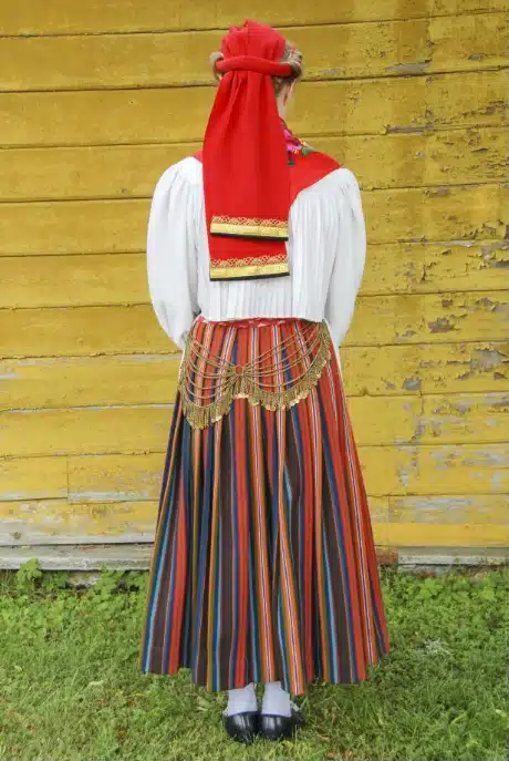 Emmaste neiu rahvarõivad, 19 saj II pool