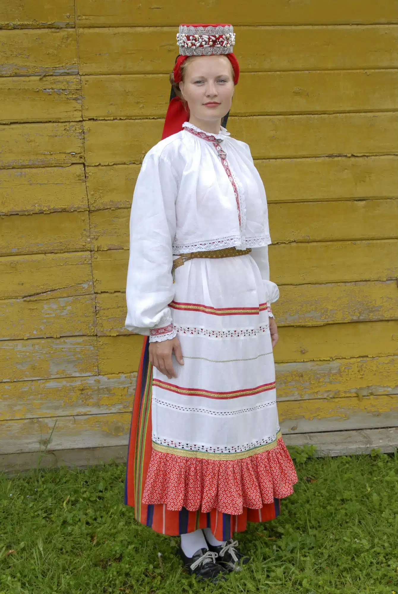 Emmaste pruudi rõivad