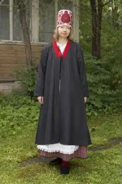 Kaarma naise rahvariided, 19. saj II pool