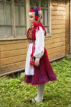 Kärla neiu rahvariided, 19. saj