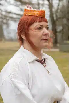 Muhu naise rahvarõivad, 19. saj lõpp